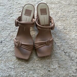 Dolce Vita Palma Sandal Nude size 9